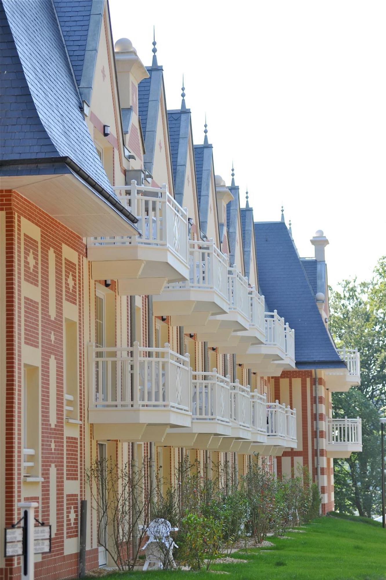 Residence B'O Cottage - B'O Resort Thermal & Spa Bagnoles de l'Orne Normandie Exterior photo
