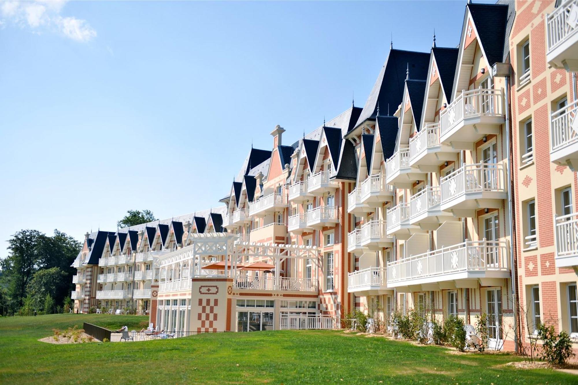 Residence B'O Cottage - B'O Resort Thermal & Spa Bagnoles de l'Orne Normandie Exterior photo